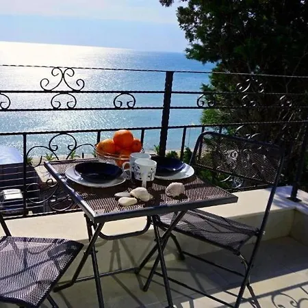 Apartment Sea View
